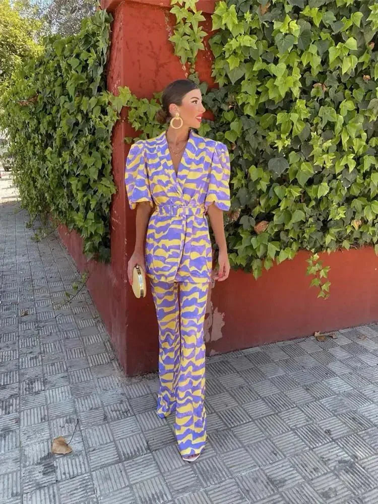 Dana | Compleet modern en indrukwekkend ensemble