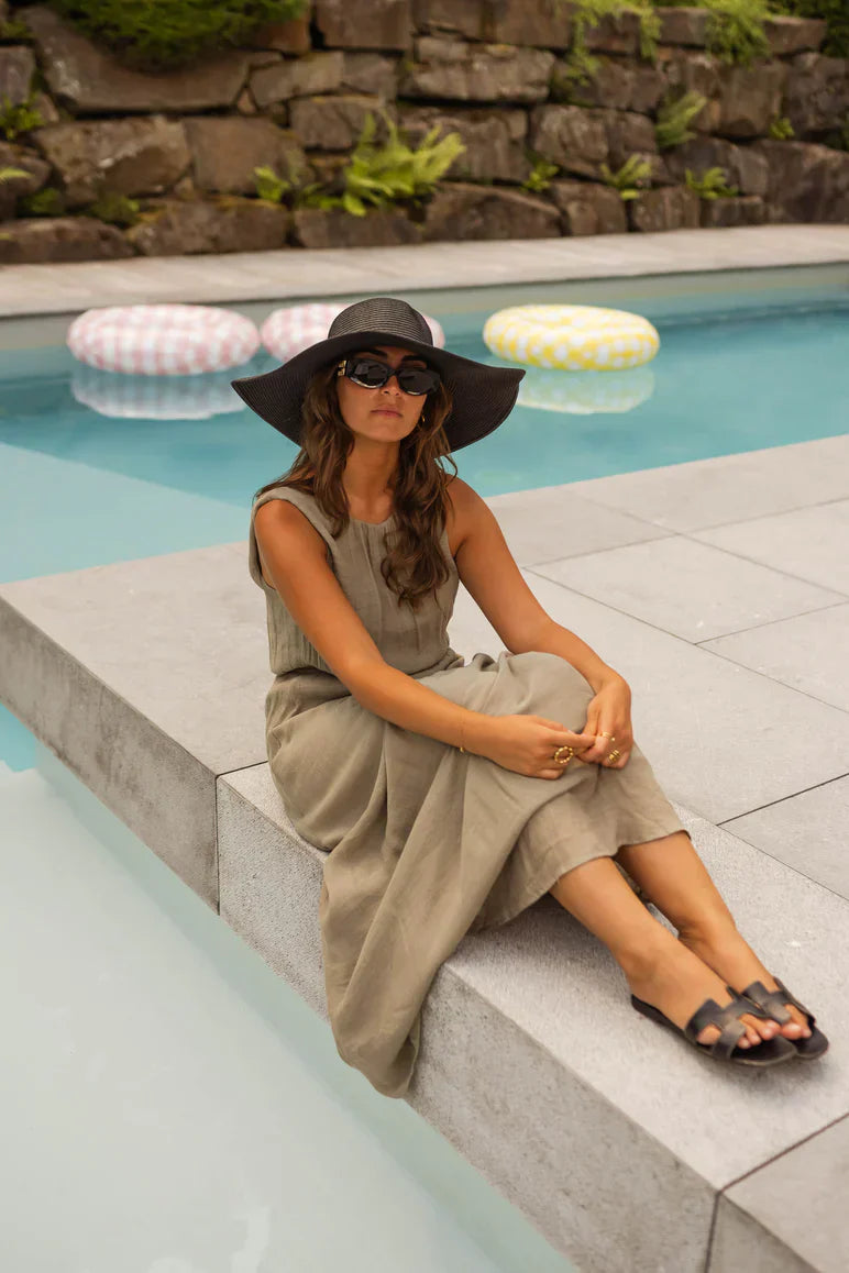 Norelia® | De zomerjurk in elegant kaki