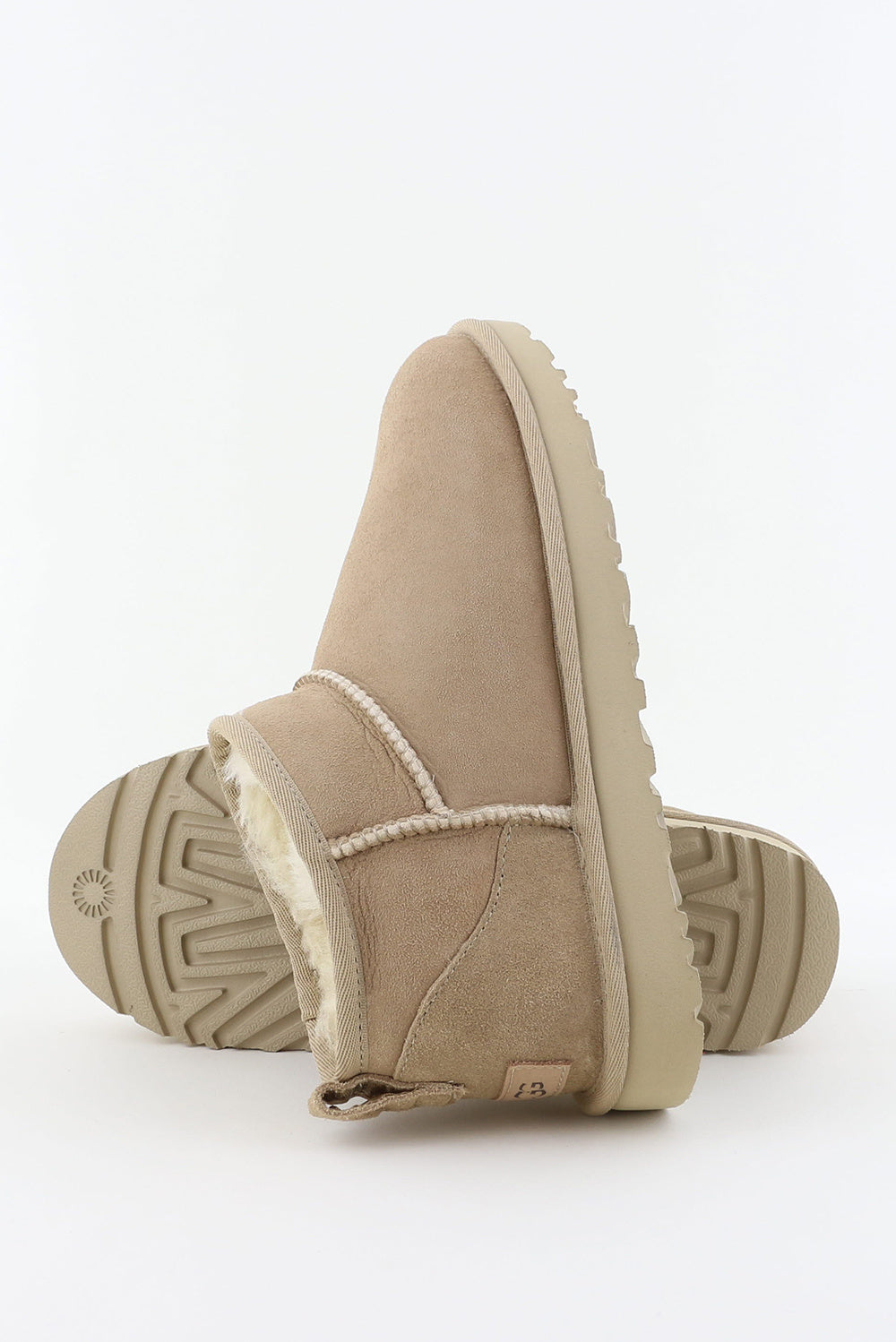 UGG - Classic Ultra Mini
